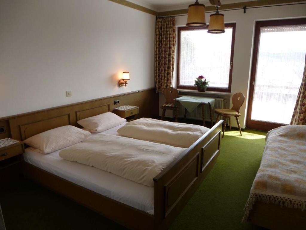 Landgasthof Haslacher Guest House Böbing Eksteriør bilde